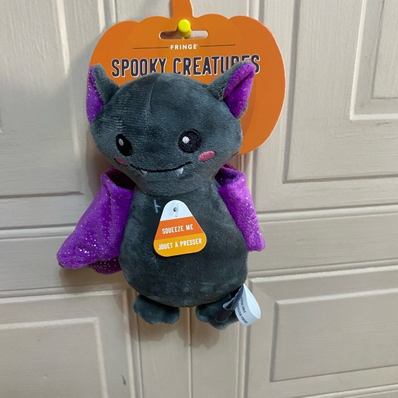 - Fringe Spooky Creatures the Vats With Squeaker - Picture 6 of 6